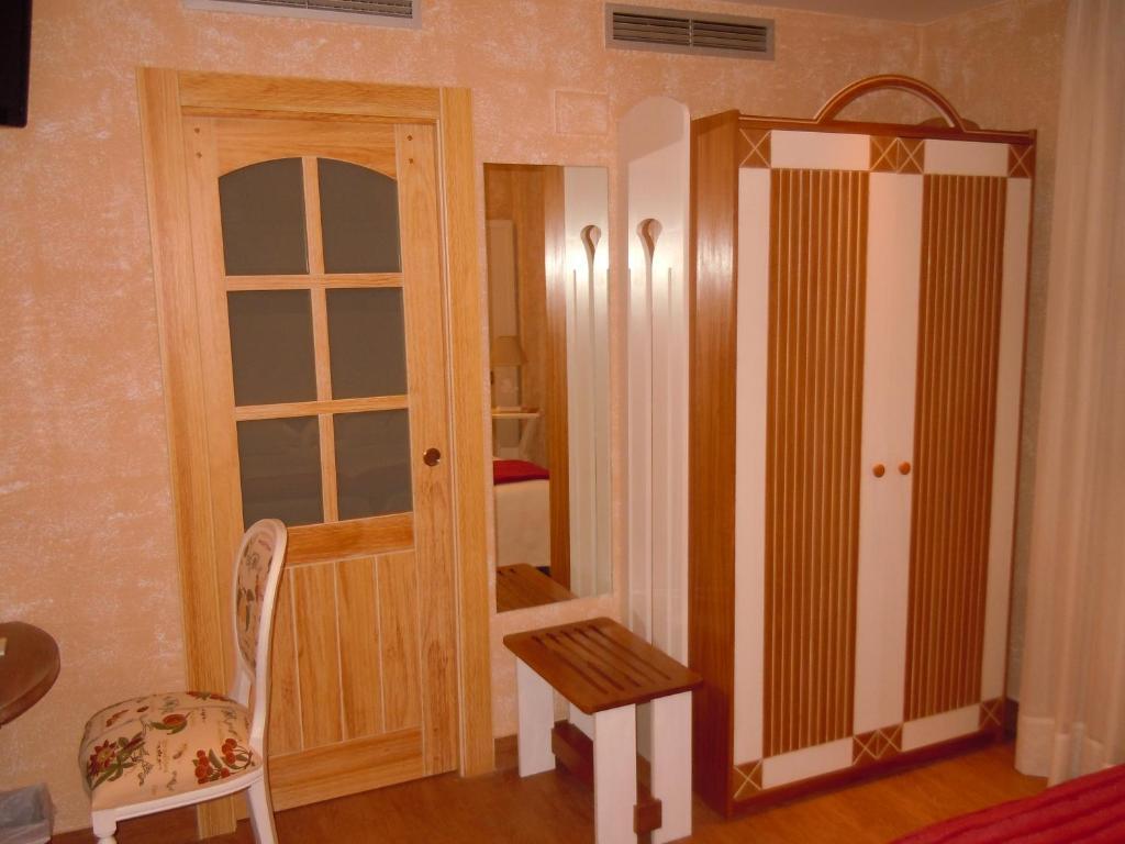 Posada La Torre De Los Isla & Spa Beranga Room photo